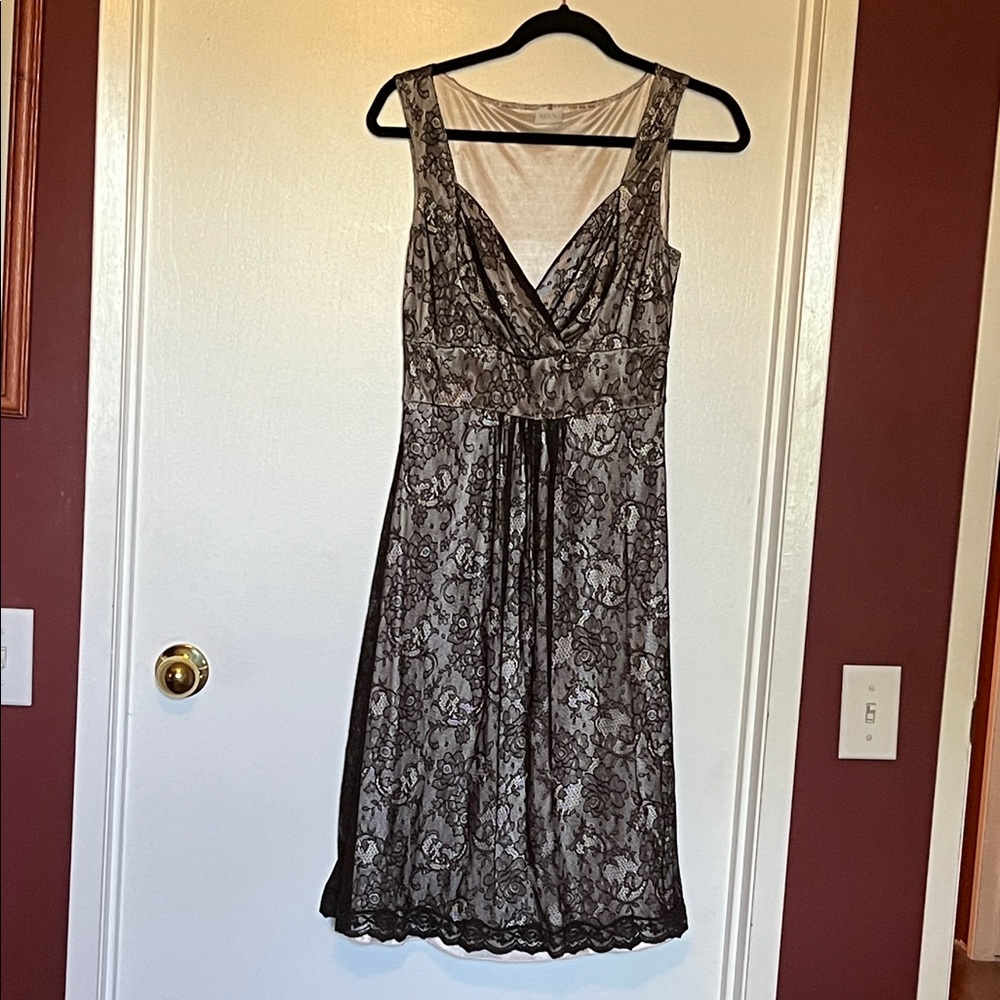 Elegant Black Lace Cocktail Dress